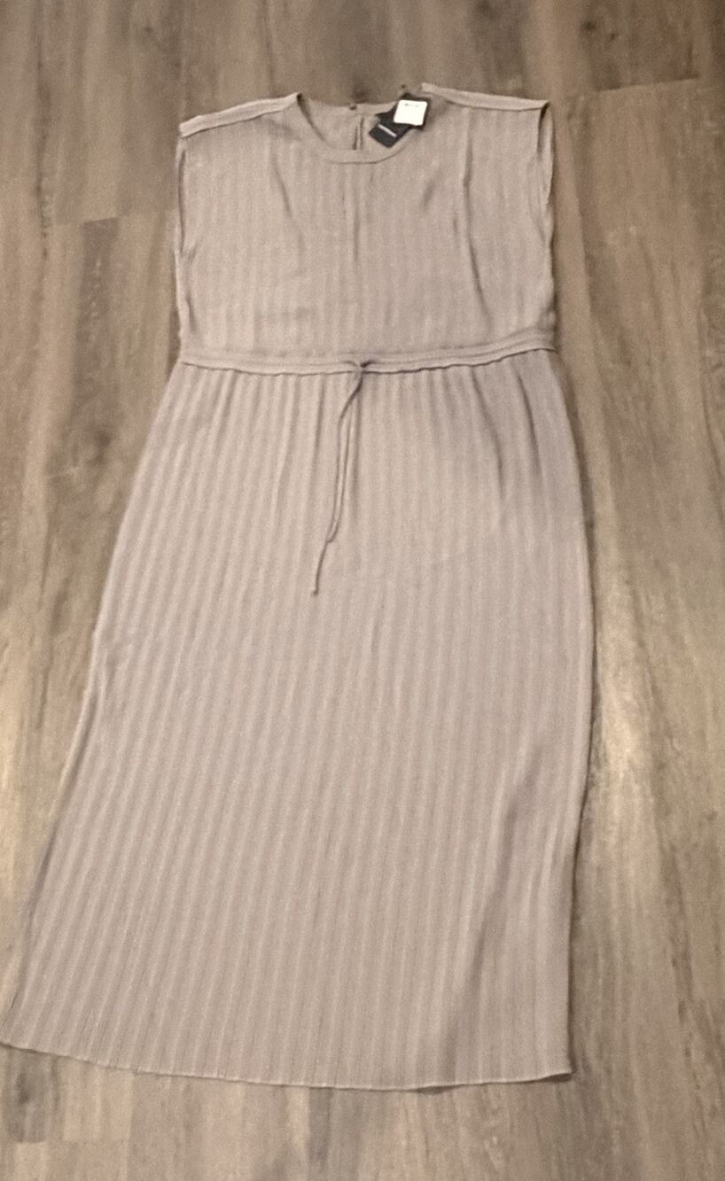 Club Monaco Gray Solid Pleated Maxi Dress Sleeveless Belted Size 10